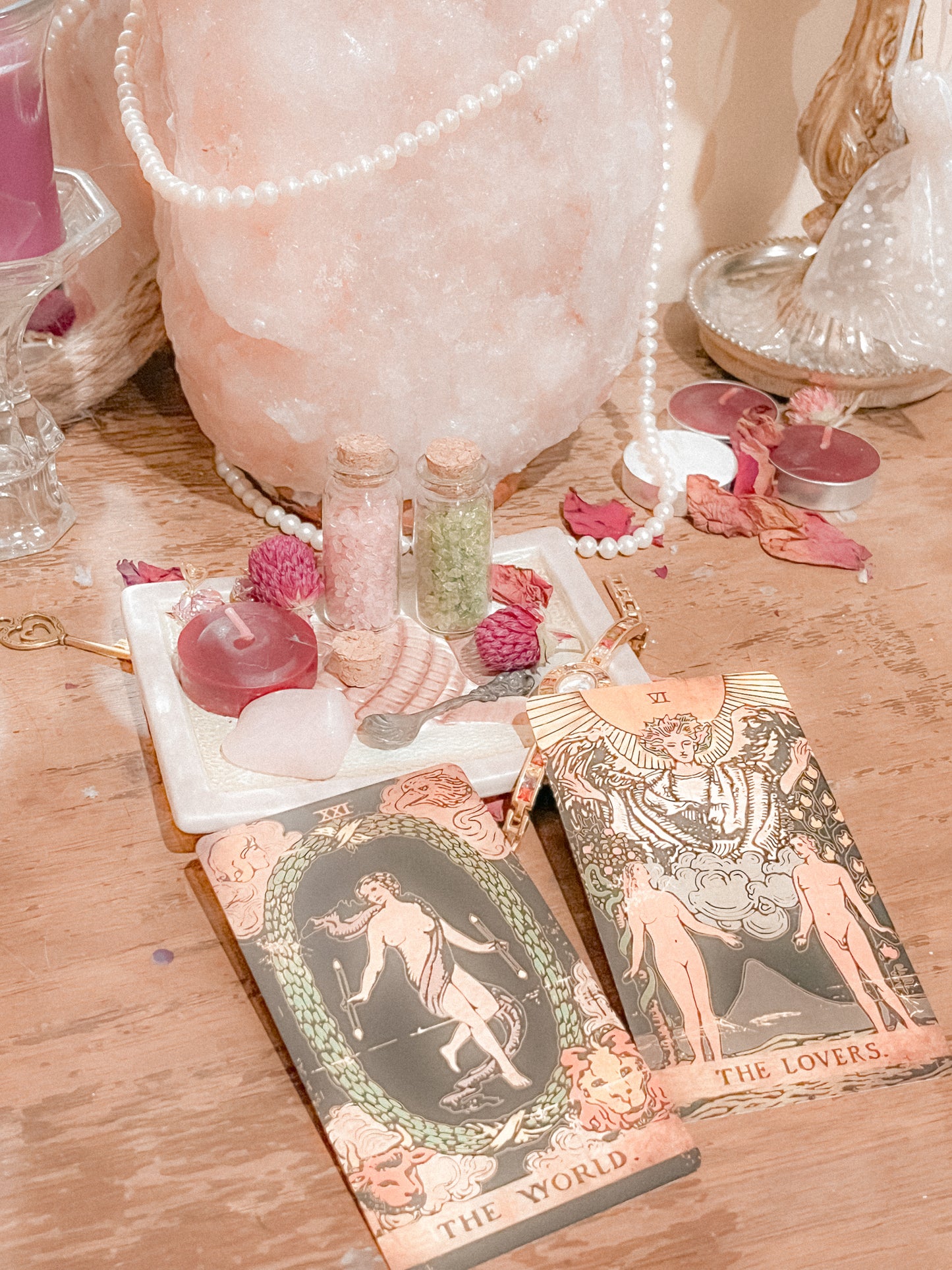 Love Life Specific Tarot Reading